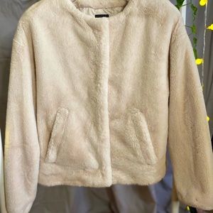 COPY - Cozy and Creme! 🤍